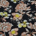 Tkanina wiskozowa - herbaciane róże na czarnym tle