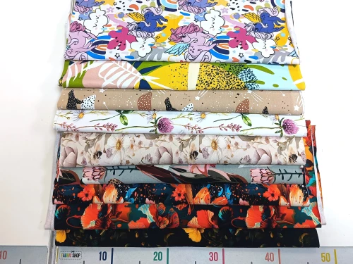 Zestaw - 9 kawałków dresówki wzorzystej (od 43cm do 45cm)